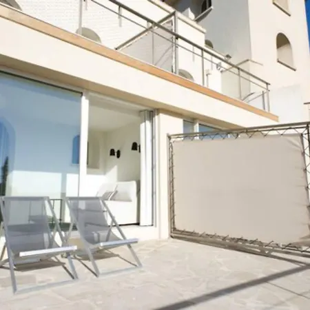 Genovese 4* Bonifacio (Corsica)