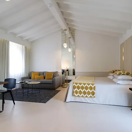 Genovese 4* Bonifacio (Corsica)