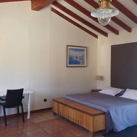 Genovese 4* Bonifacio (Corsica)