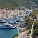 Otel Genovese 4*