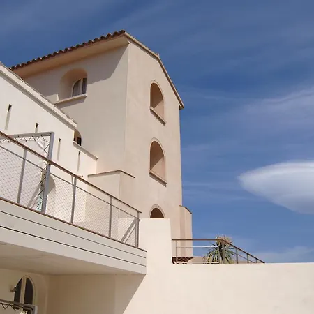 Genovese 4* Bonifacio (Corsica)