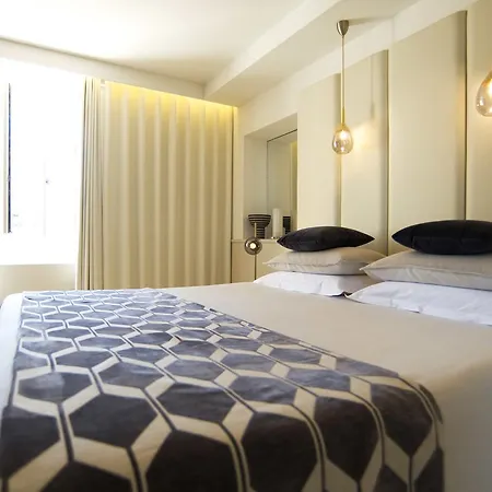 Genovese 4* Bonifacio (Corsica)