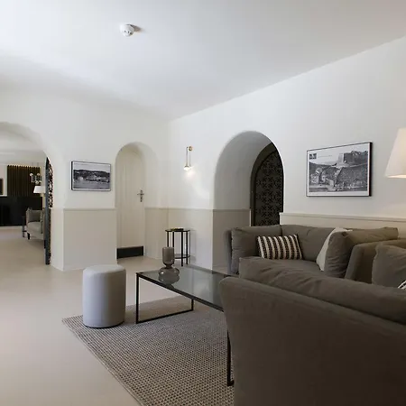 Genovese 4* Bonifacio (Corsica)