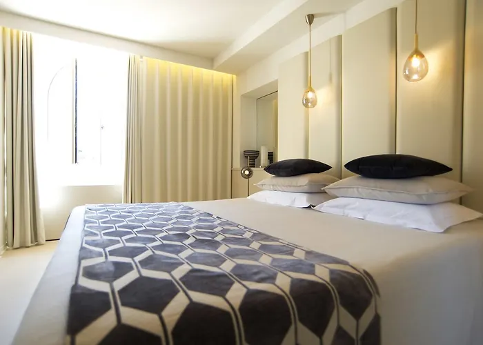 Genovese 4* Bonifacio (Corsica)