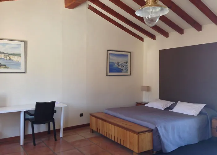 Genovese 4* Bonifacio (Corsica)